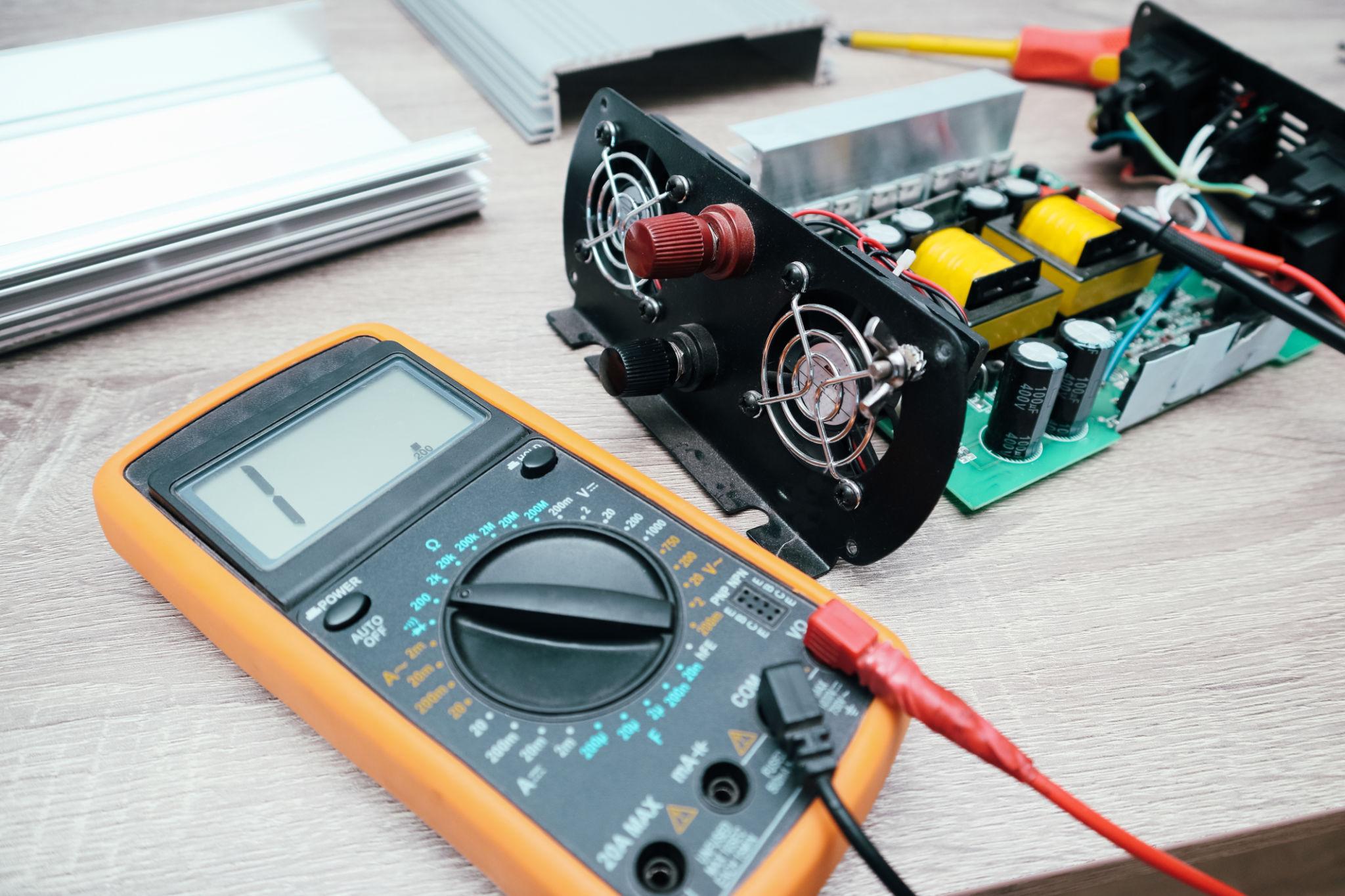 Sửa inverter năng lượng mặt trời