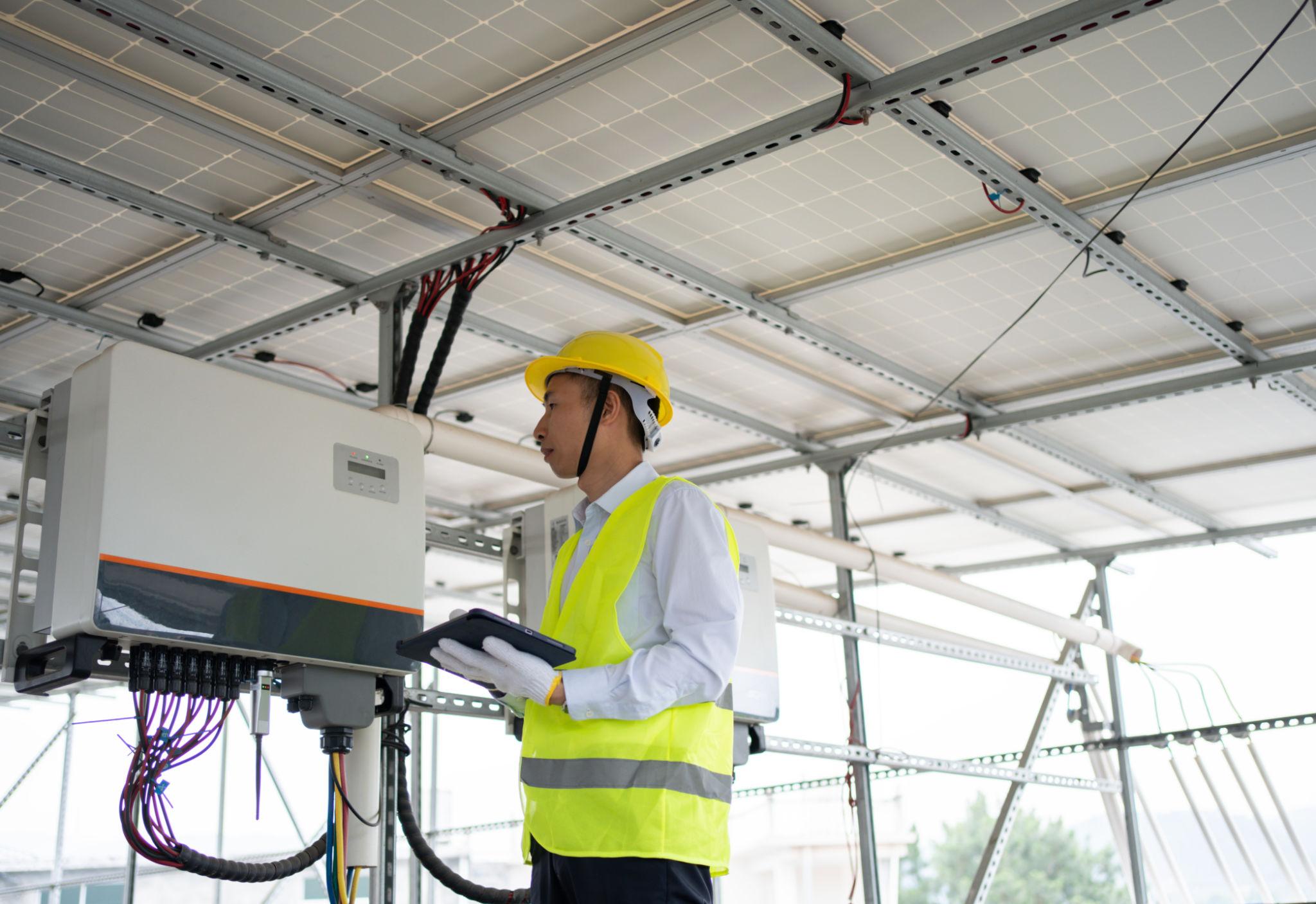 Sửa inverter năng lượng mặt trời